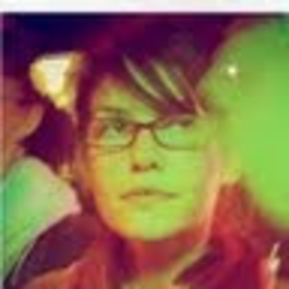 Meet your Posher, Caitlyn